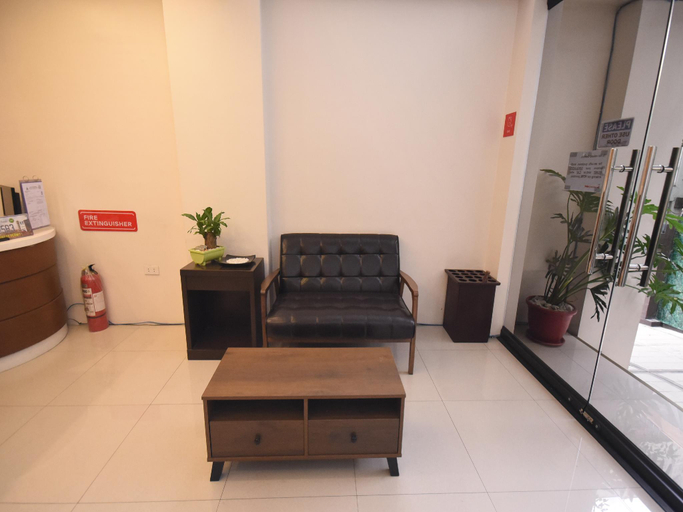 Public Area 2, The Chipper Hotel, Quezon City