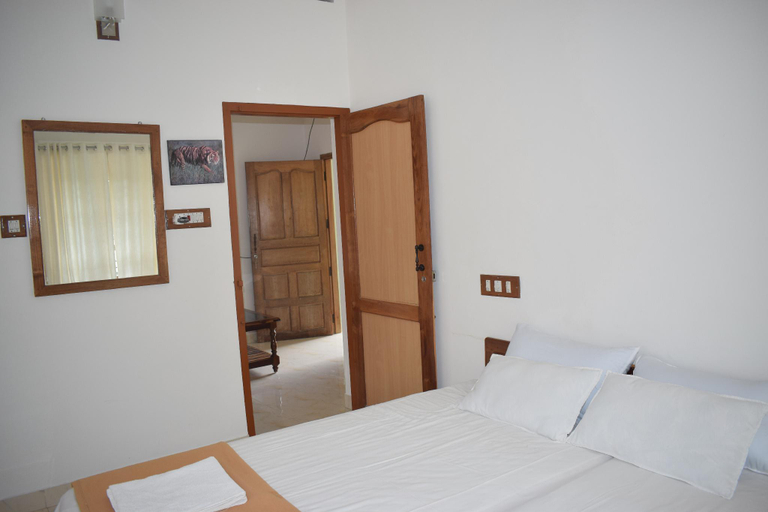 Bedroom 3, Oriole Homestay, Theni