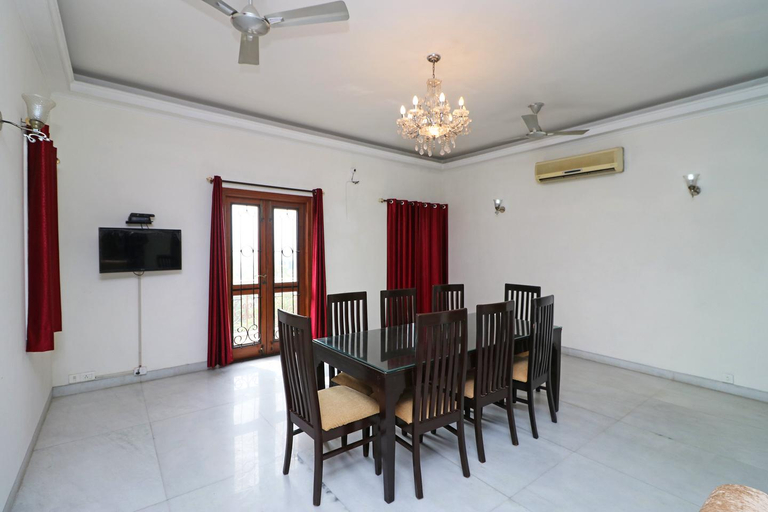 Food & Drinks 5, Hotel Ashray Noida, Gautam Buddha Nagar