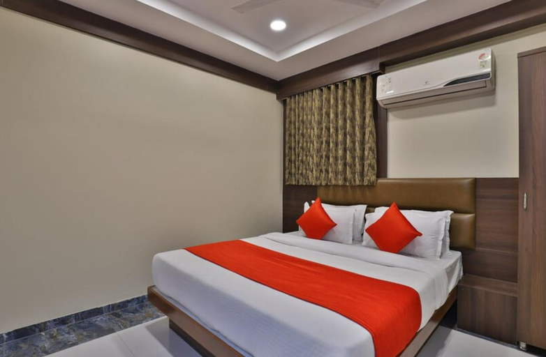 Bedroom 3, Hotel Shreenath, Ahmadabad