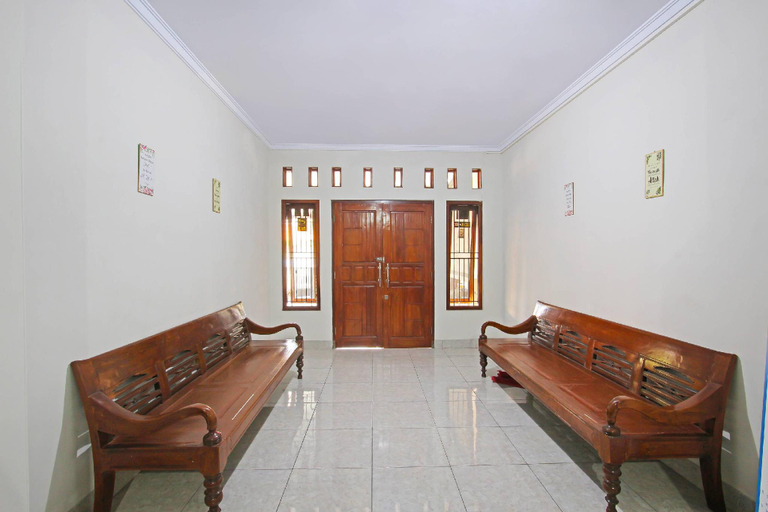 Others 5, OYO 91487 Ib Homestay Syariah, Tegal