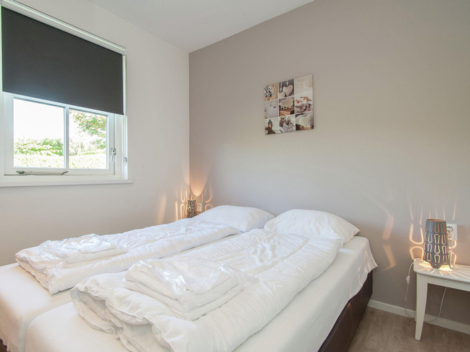 Others 3, Holiday Home near Dutch Coast & Forest, Noordwijk