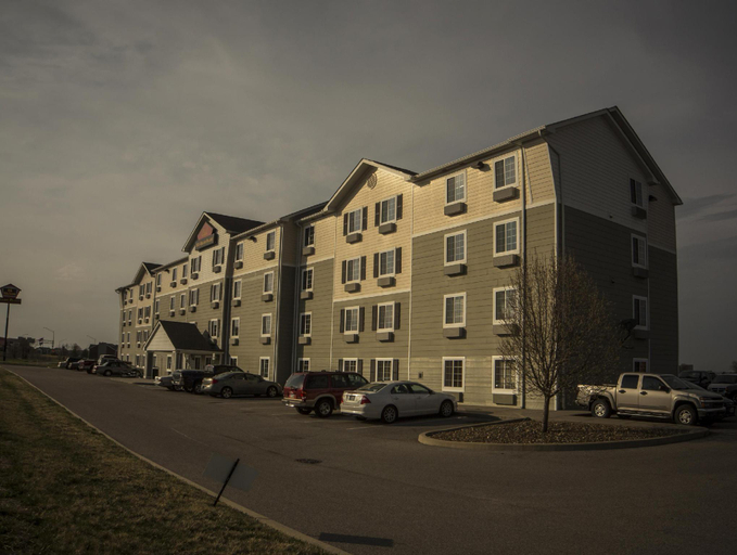Others 5, WoodSpring Suites Evansville, Vanderburgh