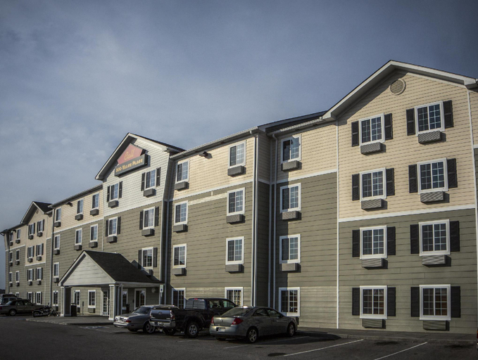 Others 4, WoodSpring Suites Evansville, Vanderburgh