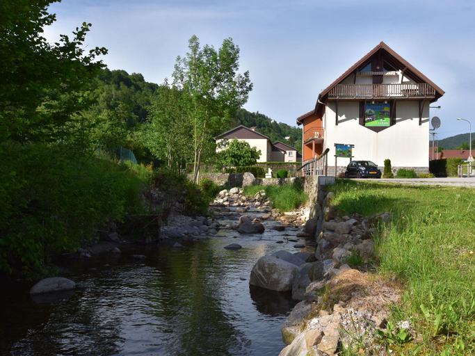 Apartment in La Bresse with Ski Storage,Garden, Terrace, BBQ, Vosges