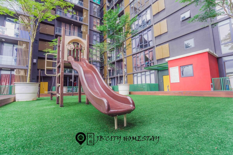 Others 5, Tebrau Apartments, Johor Bahru