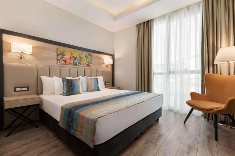 Bedroom 6
