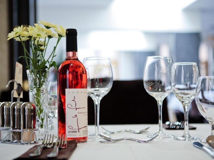 Food & Drinks 5, Colosseum Hotel, Mórahalm
