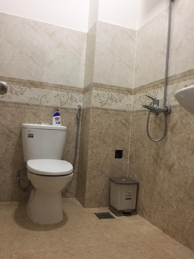Bathroom 4, Canh Duong Motel, Phú Lộc