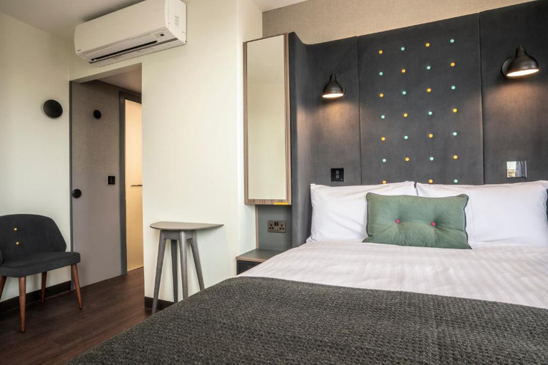 Bedroom 3, Point A Hotel Dublin Parnell Street, Dublin