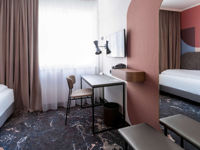 Bedroom 24