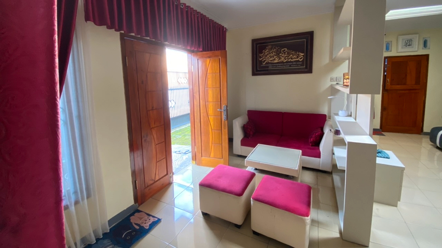 Bedroom 4, Kimochi Family Homestay, Wonosobo