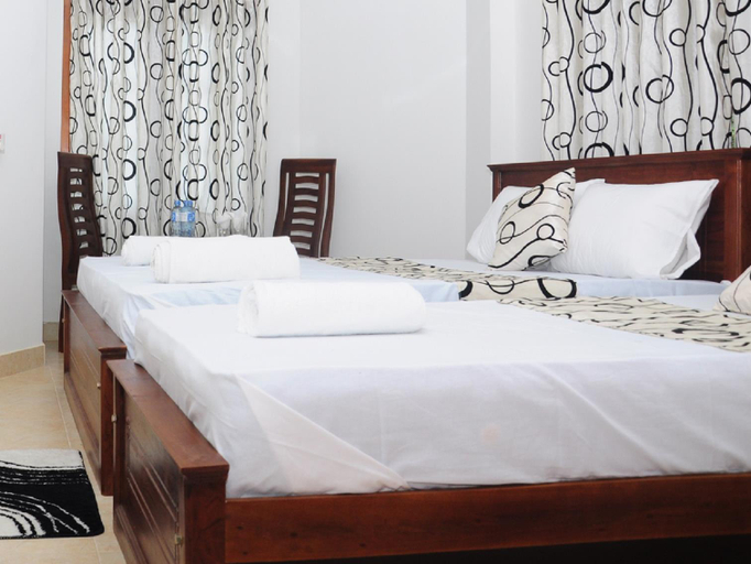 Bedroom 2, Sihilro Regency Hotel, Embilipitiya