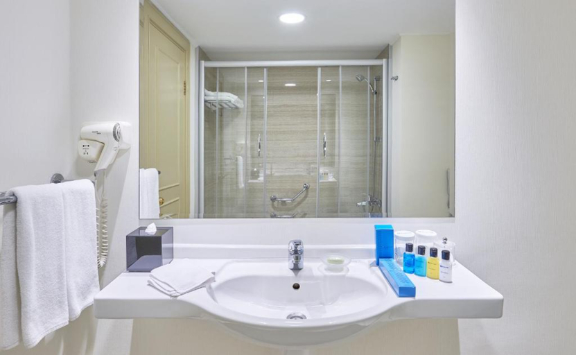 Bedroom 5, Wyndham Tashkent, Tashkent City