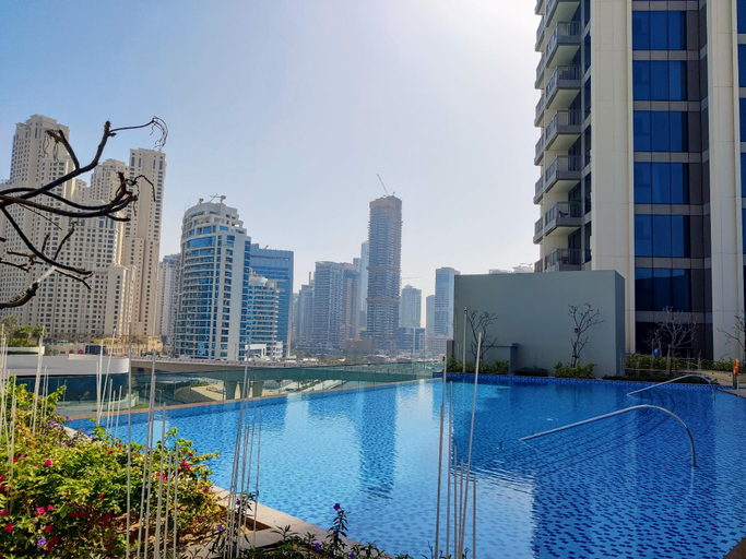 Sport & Beauty 2, Waterfront Luxe Apt with Bluewaters Island Views, Dubai