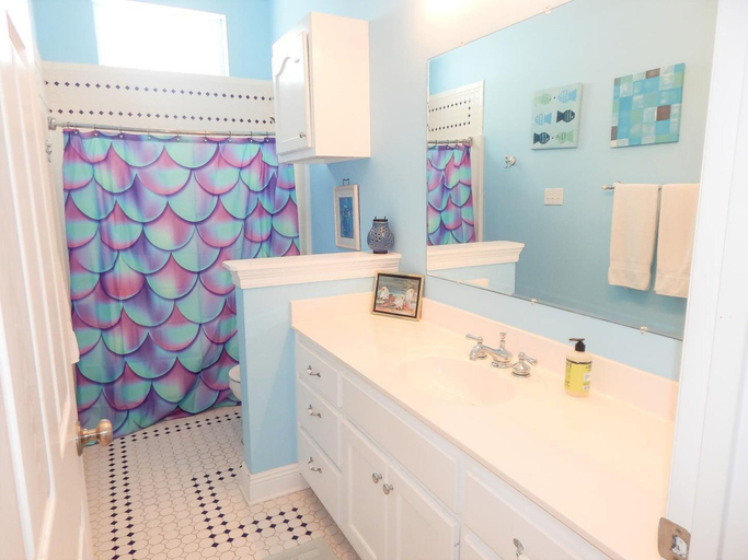Bathroom 3, 047 Jack's Shack by ACP, Mobile