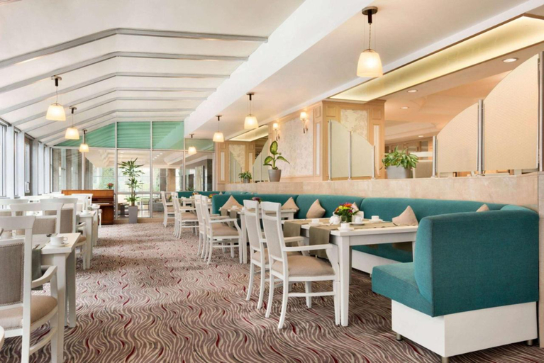 Food & Drinks 4, Wyndham Tashkent, Tashkent City