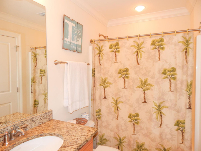 Bathroom 5, 205 Holiday Isle Serenity Now by ACP, Mobile