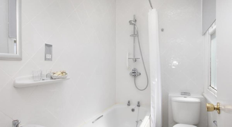 Bathroom 3, The Glenburn Hotel, North Ayrshire