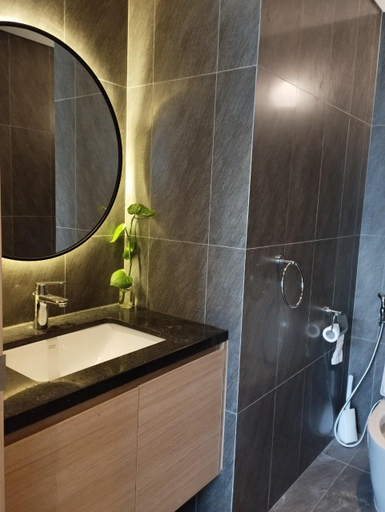 Bathroom 4, Sea View Sandy Homestay Citadines Marina Ha Long, Hạ Long
