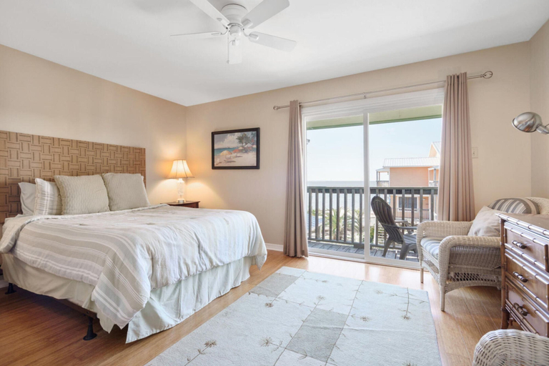 Bedroom 2, 037 Sandcastle 6D by ACP, Mobile