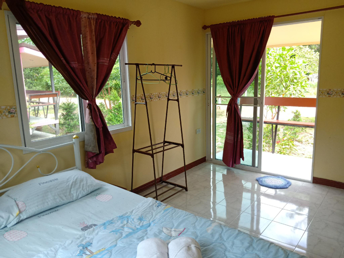 Bedroom 2, Win Gray Homestay Resort, Pathiu
