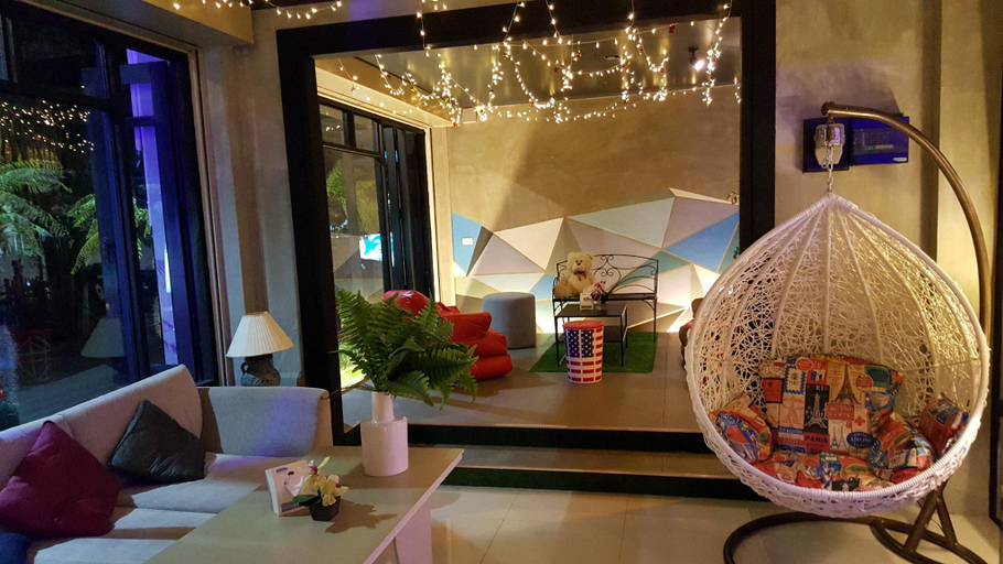 Others 4, RungRoj Panich Hotel, Muang Chon Buri