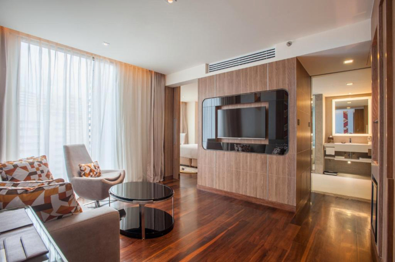 Bedroom 3, Novotel Bangkok Sukhumvit 20, Khlong Toey