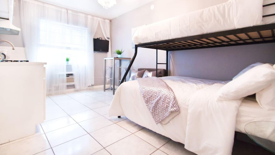Bedroom 2, Ocean Walk Apartments by SV Rentals, Miami-Dade