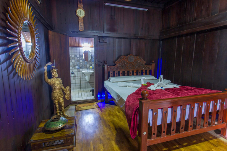 Bedroom 2, Castillo De Woods, Idukki