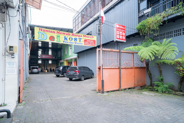 Public Area 28