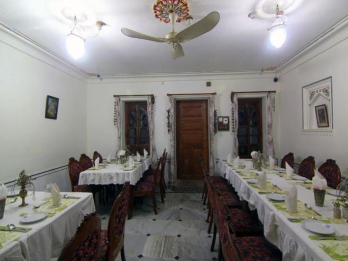 Food & Drinks 3, Hotel Pushkar Palace, Ajmer