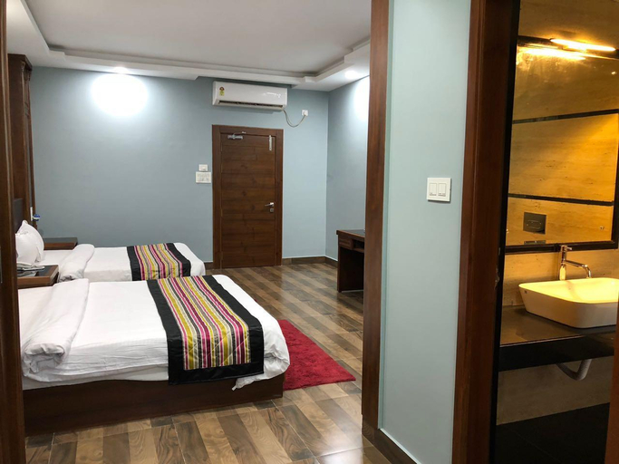 Others 4, Mayor Hotel, Darjiling