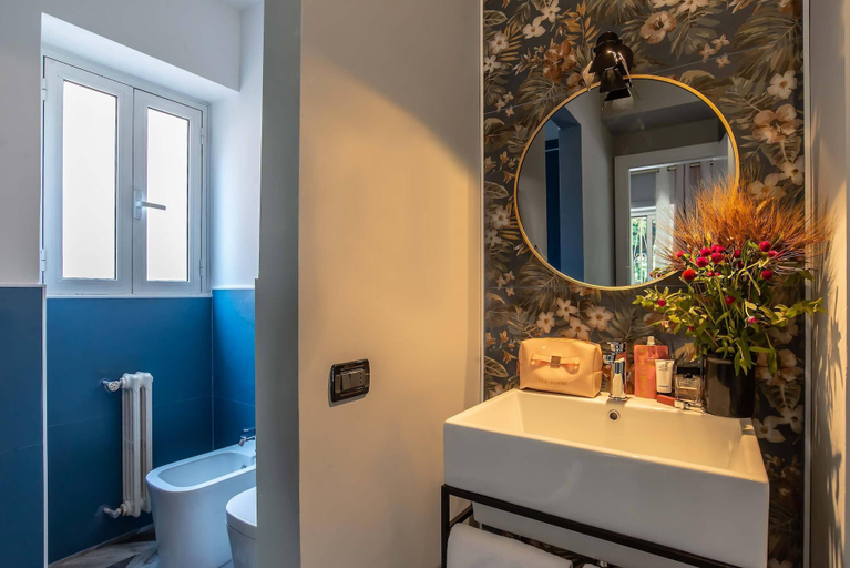 Bathroom 5, Bloom Hotel Rome, Rome