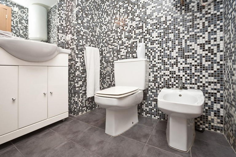 Bathroom 3, Royal | Rentalmar, Tarragona
