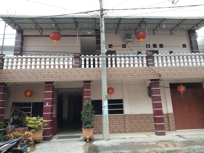 Exterior & Views 3, First Inn Hotel, Asahan
