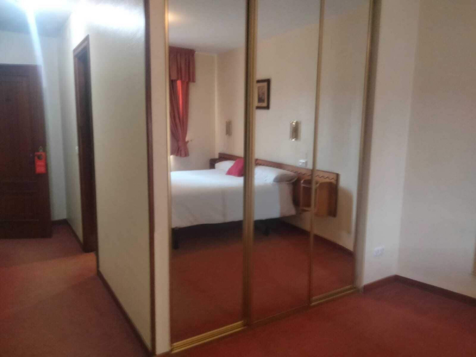 Bedroom 2, Casa de mama, A Coruña