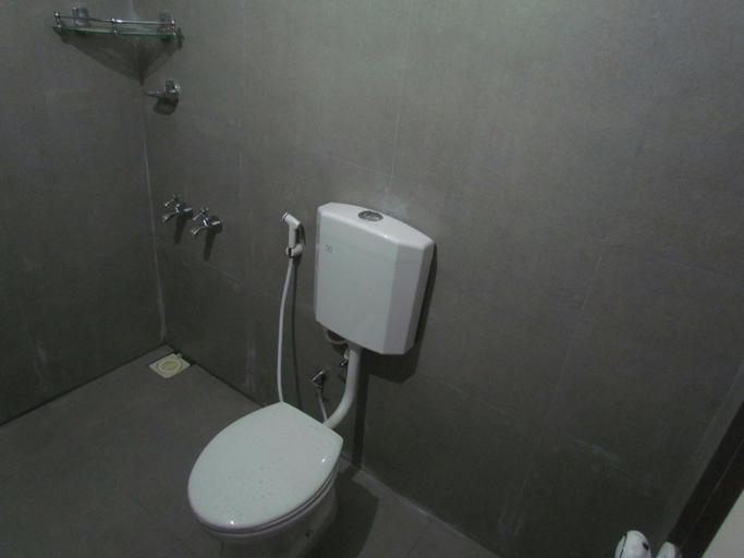 Bathroom, Green Garden Daisy Villa, Wayanad
