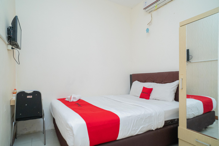 Bedroom 18