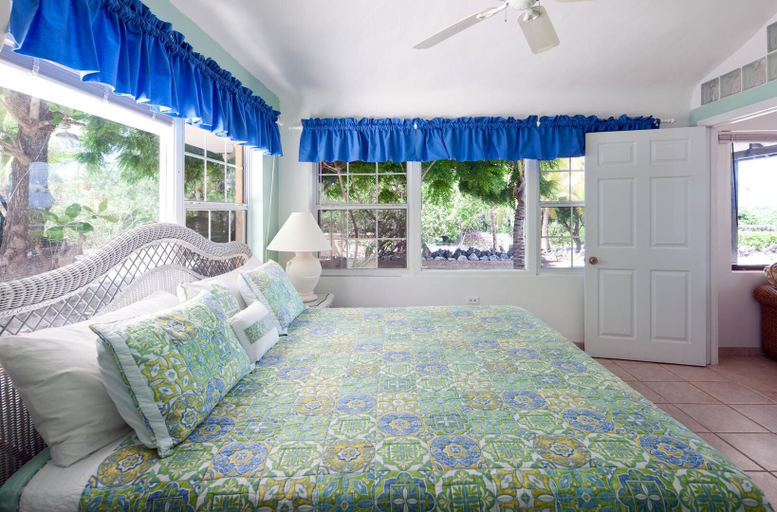 Bedroom 4, Sea Grape
