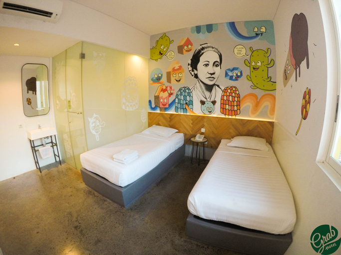Bedroom 3, Grab Hotel Gresik, Gresik