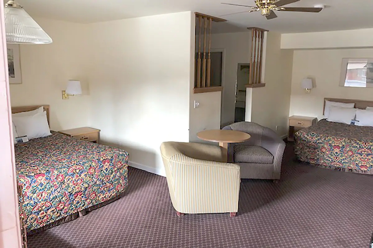 Bedroom 3, Rodeway Inn Winnemucca, Humboldt