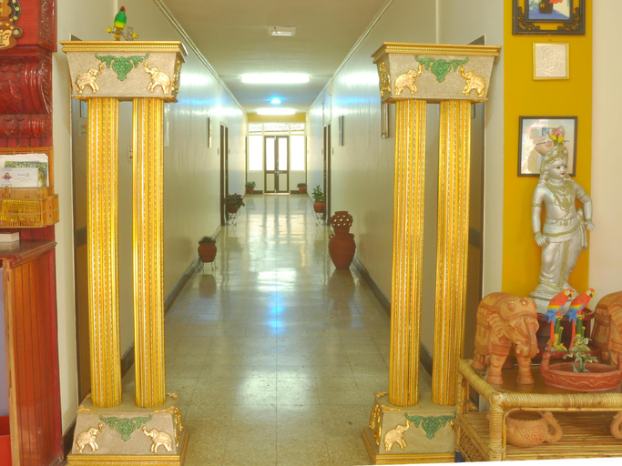Others 5, Hotel Shoba, Salem