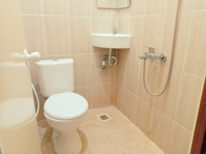 Bathroom 5, Penginapan Mutiara Syariah, Bukittinggi
