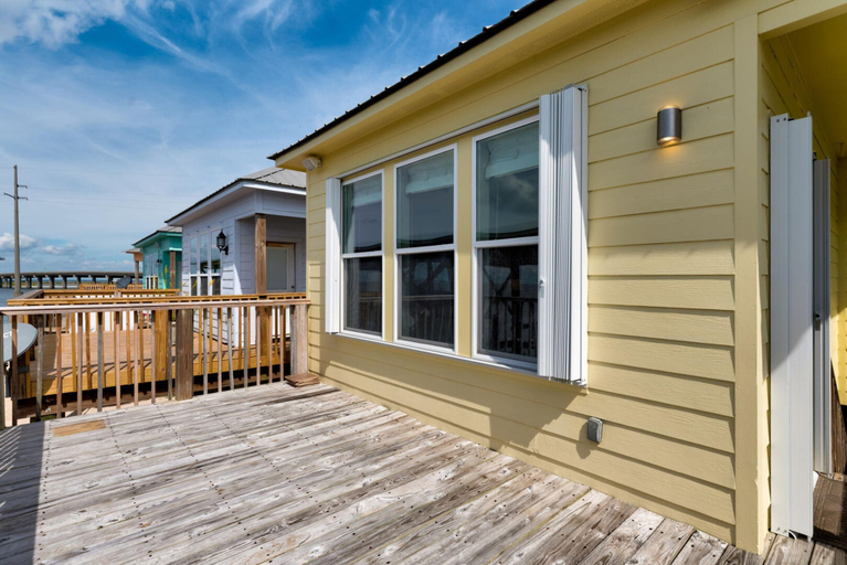 Exterior & Views, 084 Fish Camp #16 by ACP, Mobile