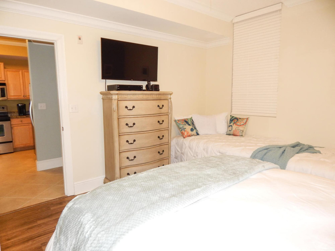 Bedroom 2, 620 Holiday Isle 620 by ACP, Mobile