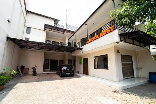 KoolKost Syariah near Alun Alun Kota Bandung, Bandung