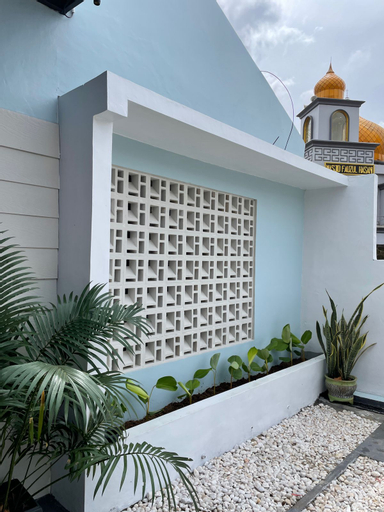 Exterior & Views 2, Guest House Azalea, Tabalong