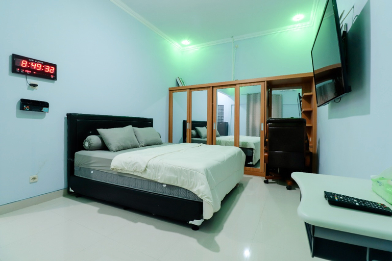 Bedroom 2, Private Pool ELM House by WHouse, Bantul