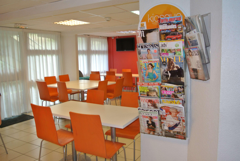 Food & Drinks 5, Premiere Classe Lyon Sud Chasse Sur Rhone Vienne, Isère